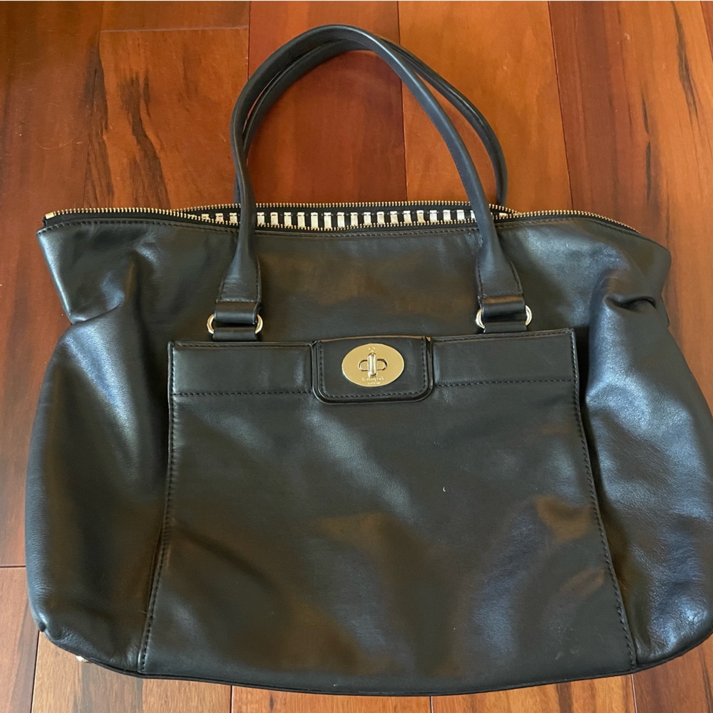 Kate Spade shoulder bag in black